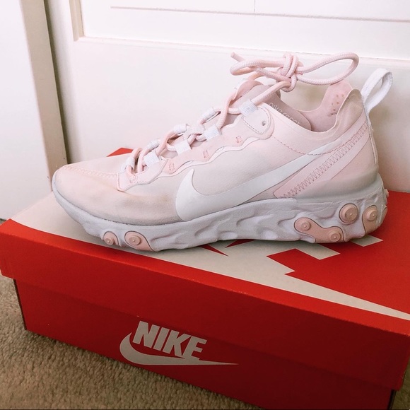 Nike React Element - Picture 1 of 4